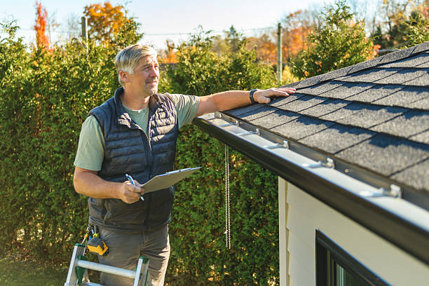 Professional Roofing technician working in Clancy, MT